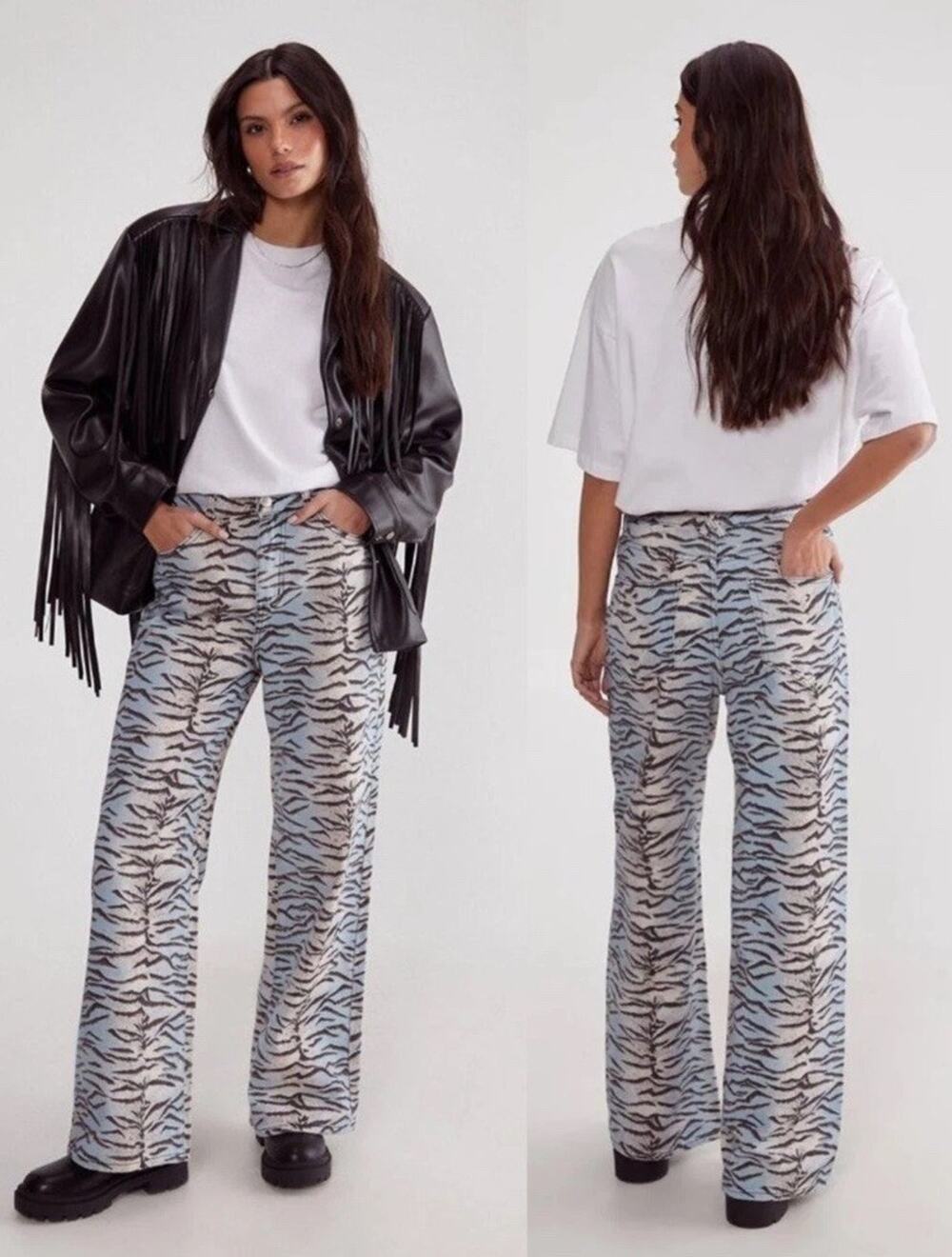 NWT Nasty Gal Tiger Print Denim Wide Leg Jeans Size 6